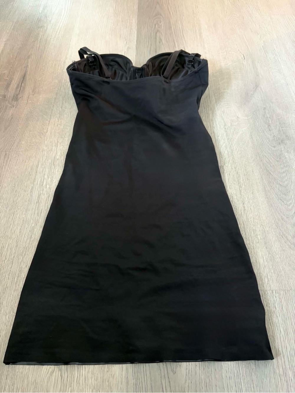 La Vie en Rose Black Shapewear Slip Underwire Dress Medium Classic Slimming Chic - Picture 2 of 3
